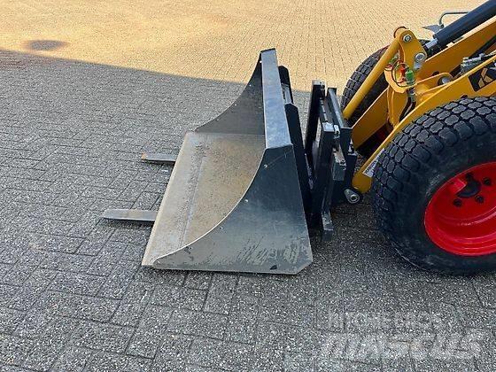 Knikmops KM 130 Mini incarcatoare