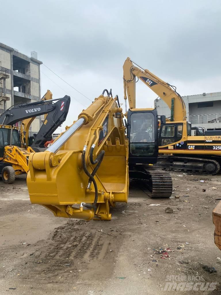 CAT 320 C Excavatoare pe șenile
