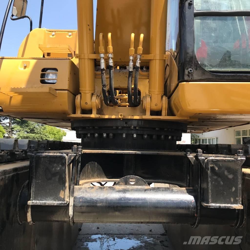 CAT 320 D Excavatoare pe șenile
