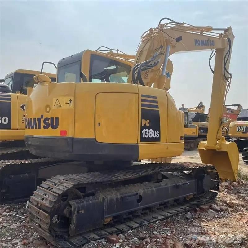 Komatsu PC 138 Excavatoare pe șenile
