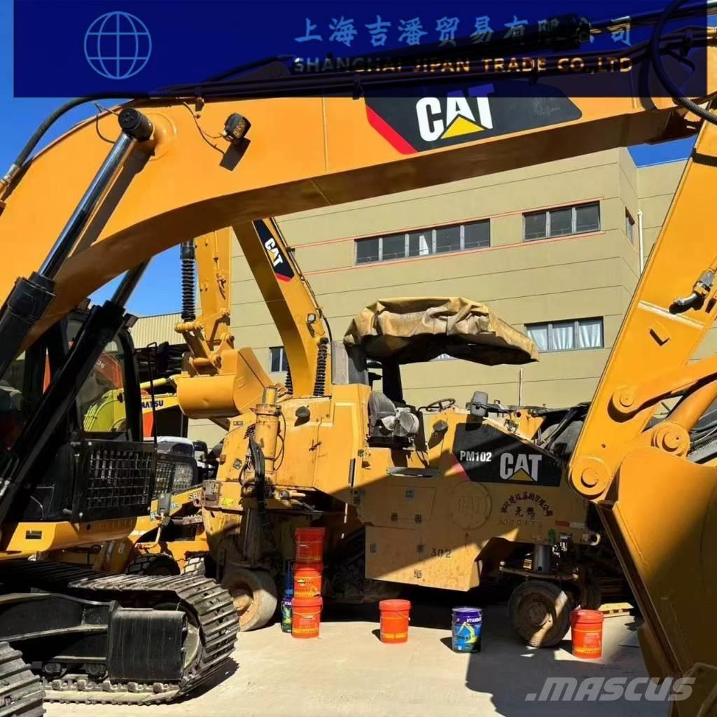 CAT 325 Excavatoare pe șenile
