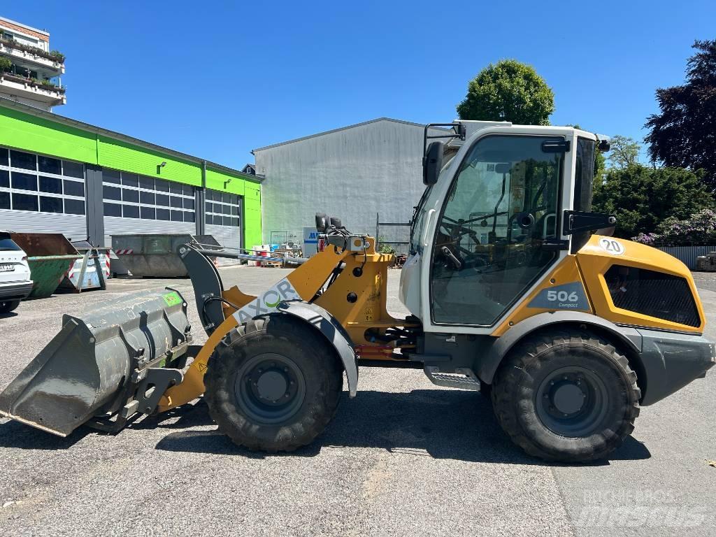 Liebherr L 506 Incarcator pe pneuri