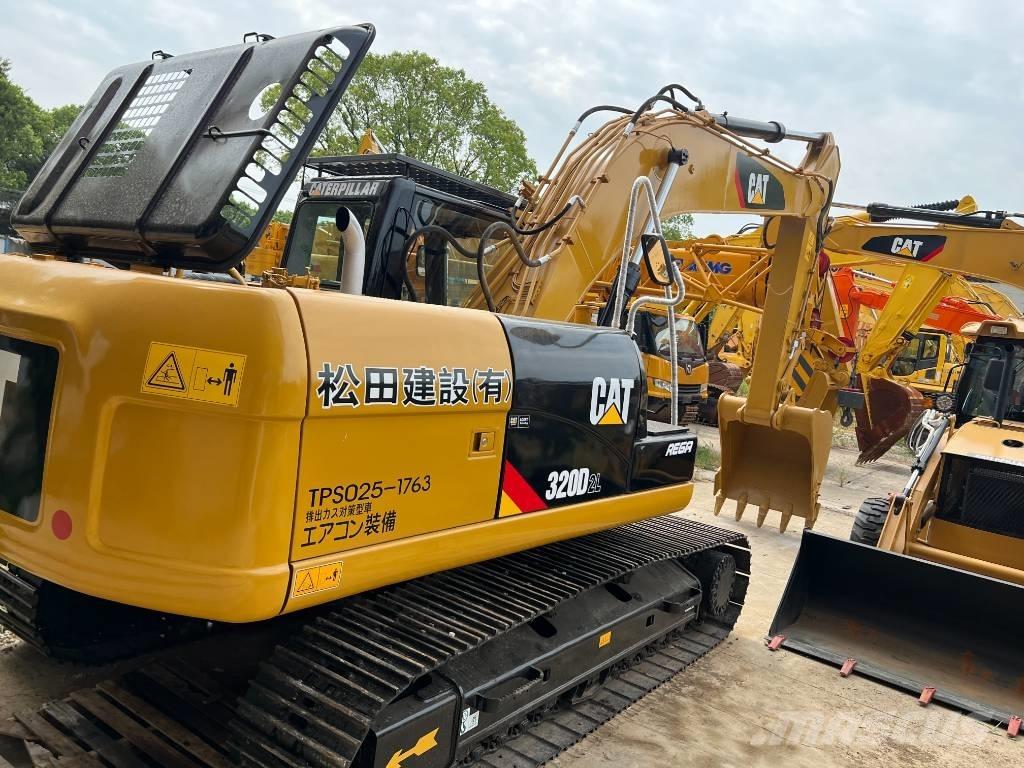 CAT 320D Excavatoare pe șenile
