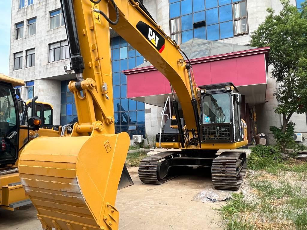 CAT 320D Excavatoare pe șenile
