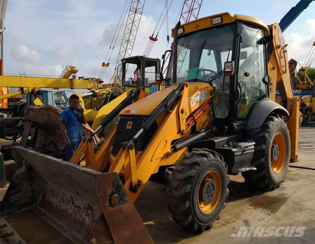 JCB 3CX Buldoexcavatoare