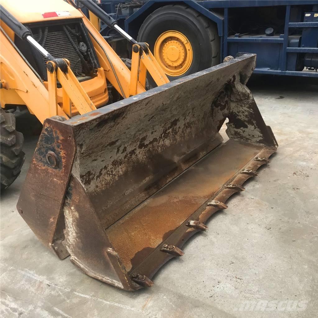 JCB 3CX Buldoexcavatoare