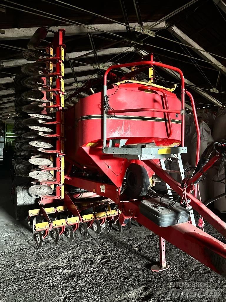 Väderstad Spirit800S Perforatoare