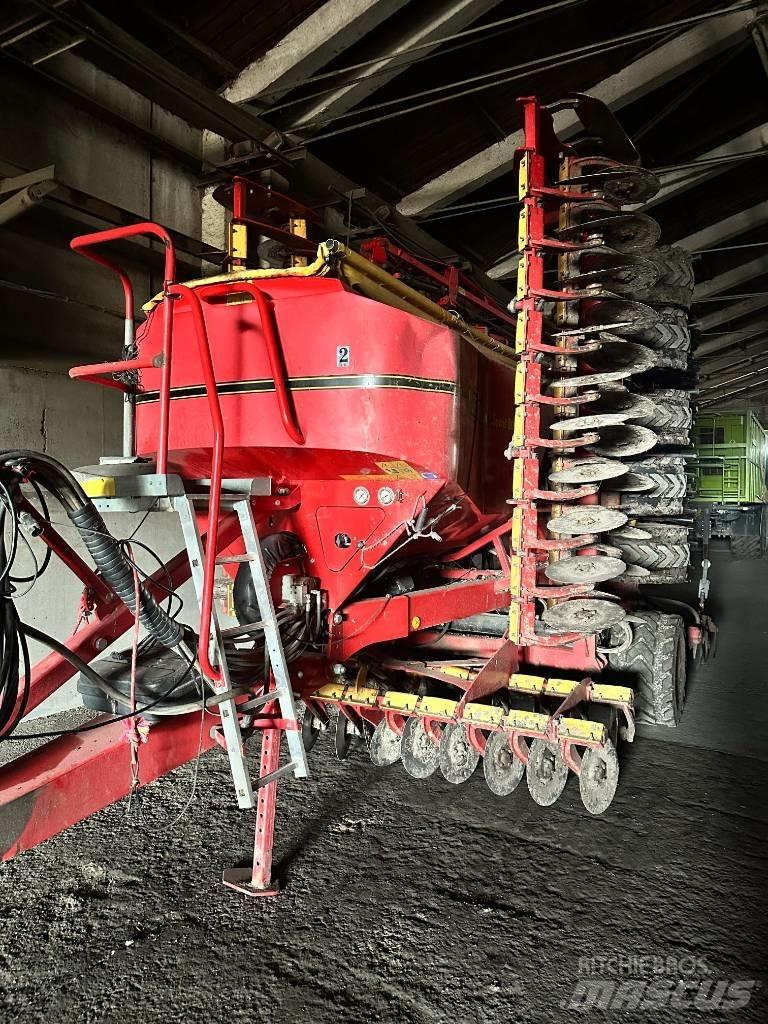 Väderstad Spirit800S Perforatoare