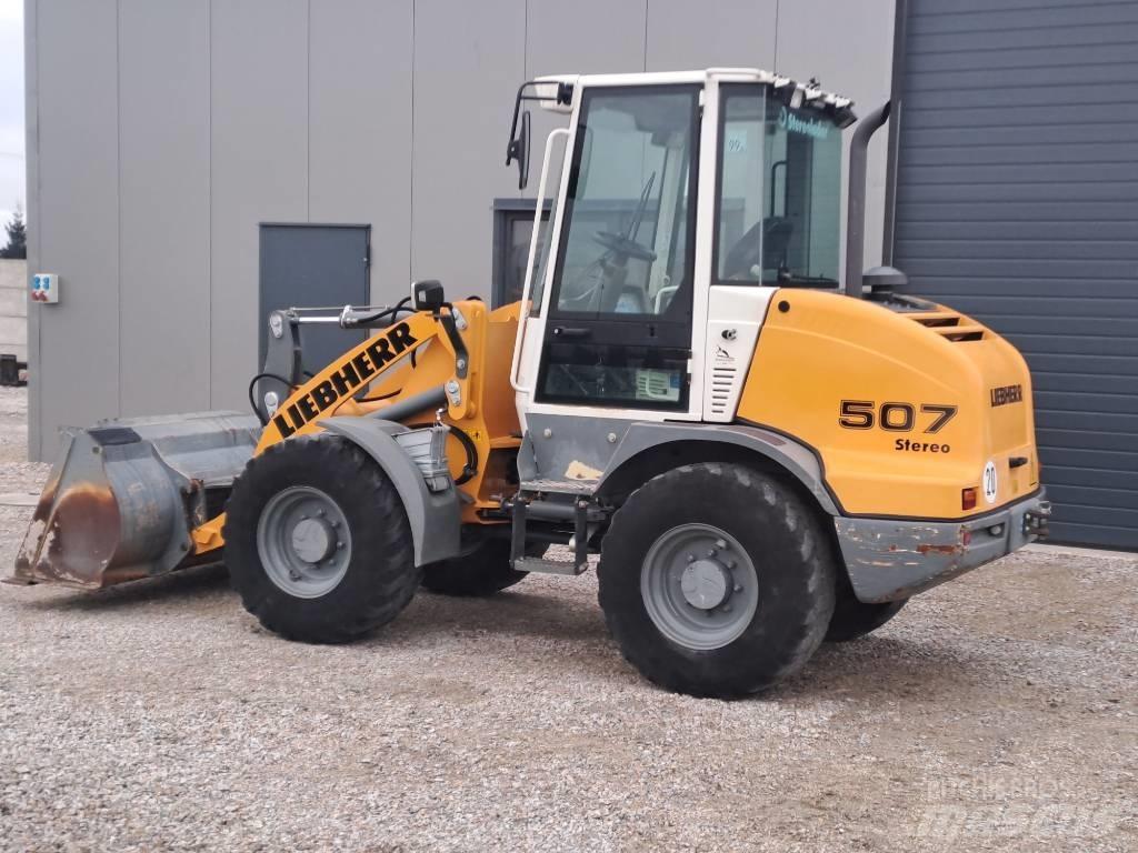 Liebherr 507 Incarcator pe pneuri