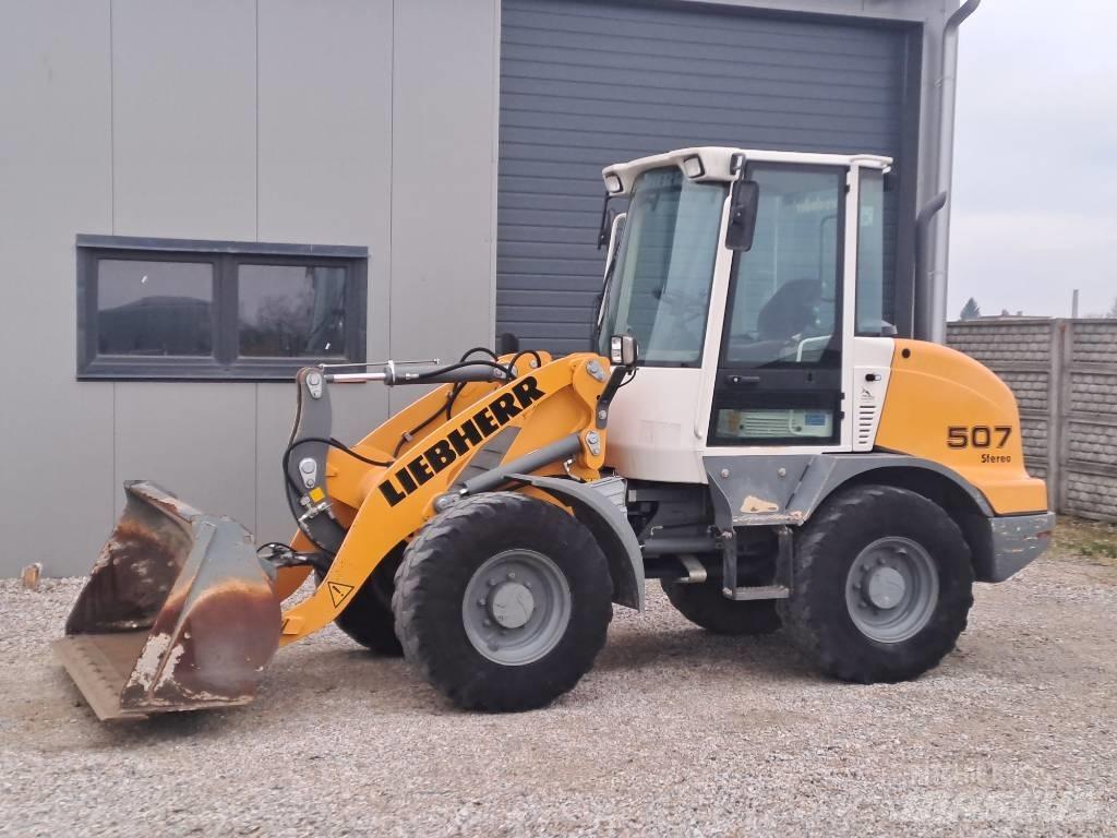 Liebherr 507 Incarcator pe pneuri