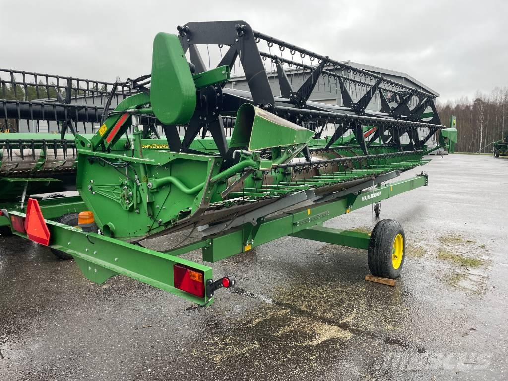 John Deere W 540 Combine de secerat