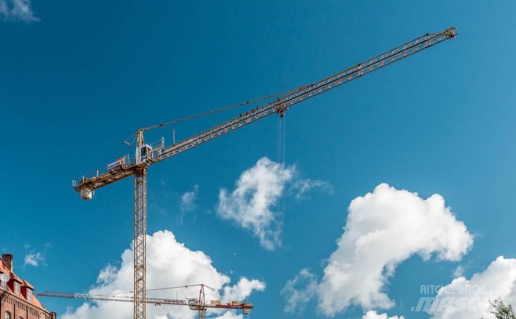 Liebherr 71 EC Macarale turn
