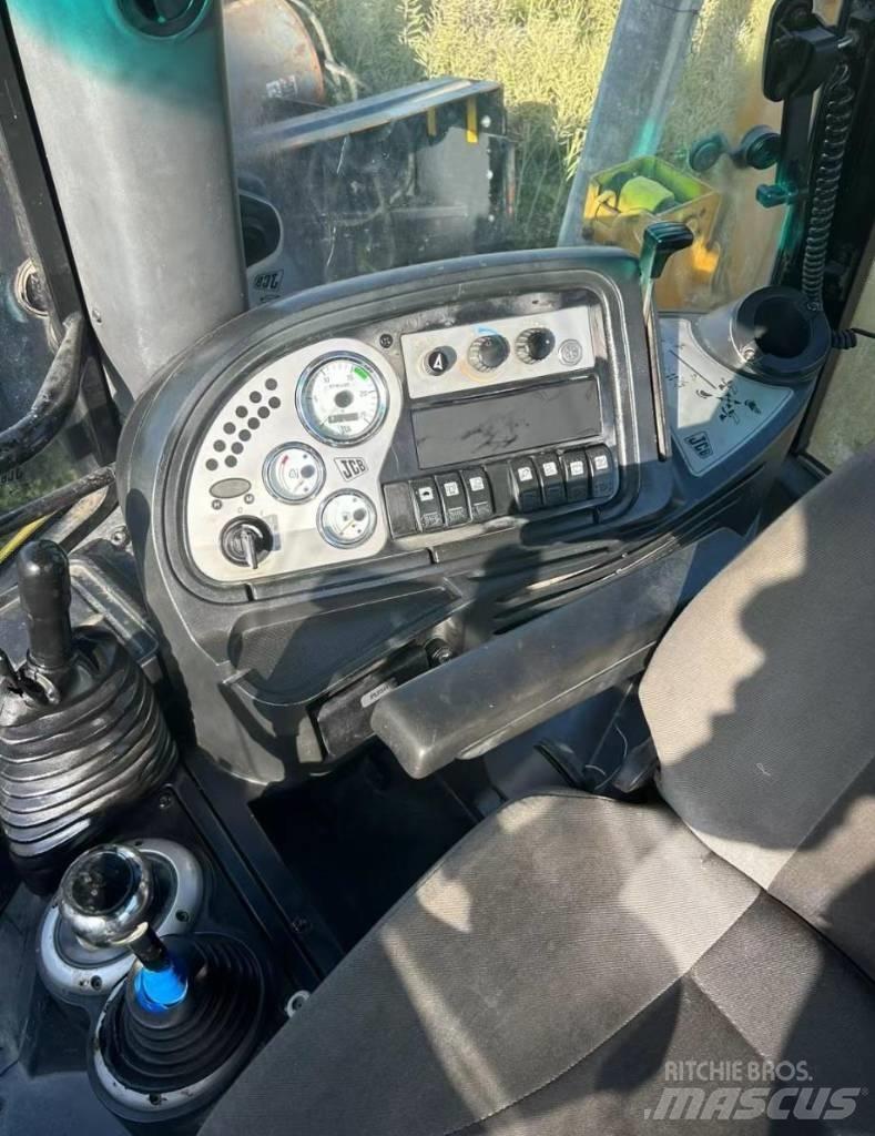JCB 3 CX Buldoexcavatoare
