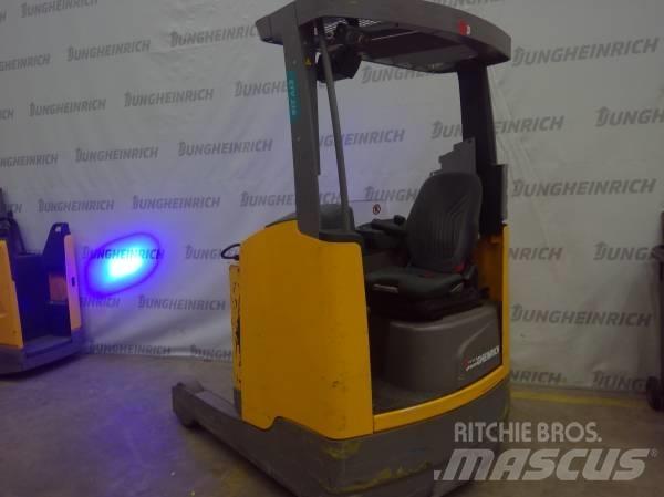 Jungheinrich ETV 216 Stivuitor cu catarg retractabil