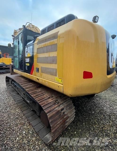 CAT 330FL Excavatoare pe șenile
