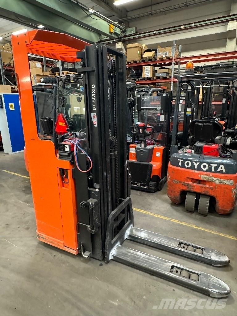 Toyota SSE135L Transpaleti autopropulsanti