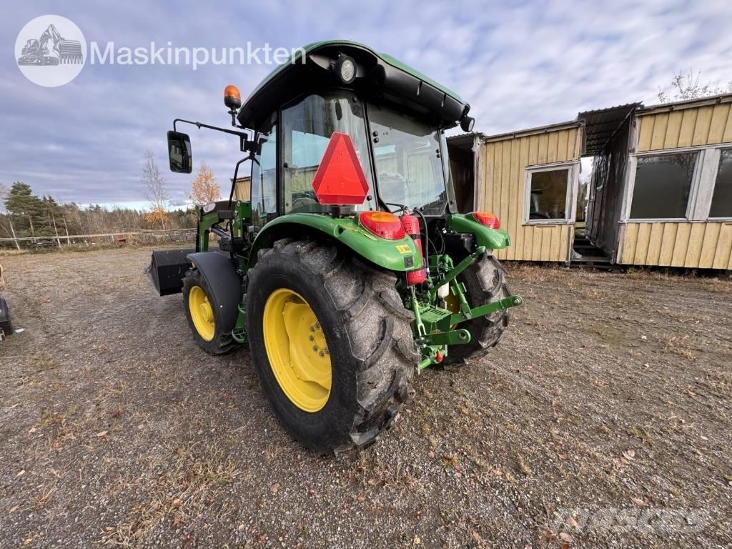 John Deere 5075 E Tractoare