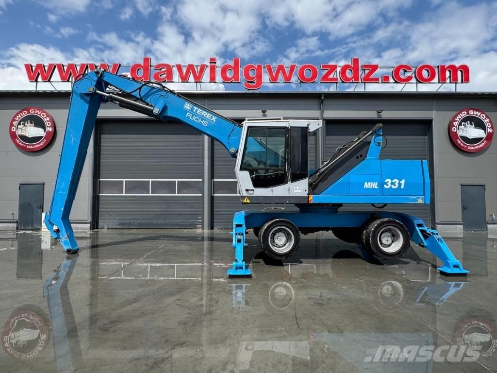 Fuchs MHL 331 Paleta de manipulare