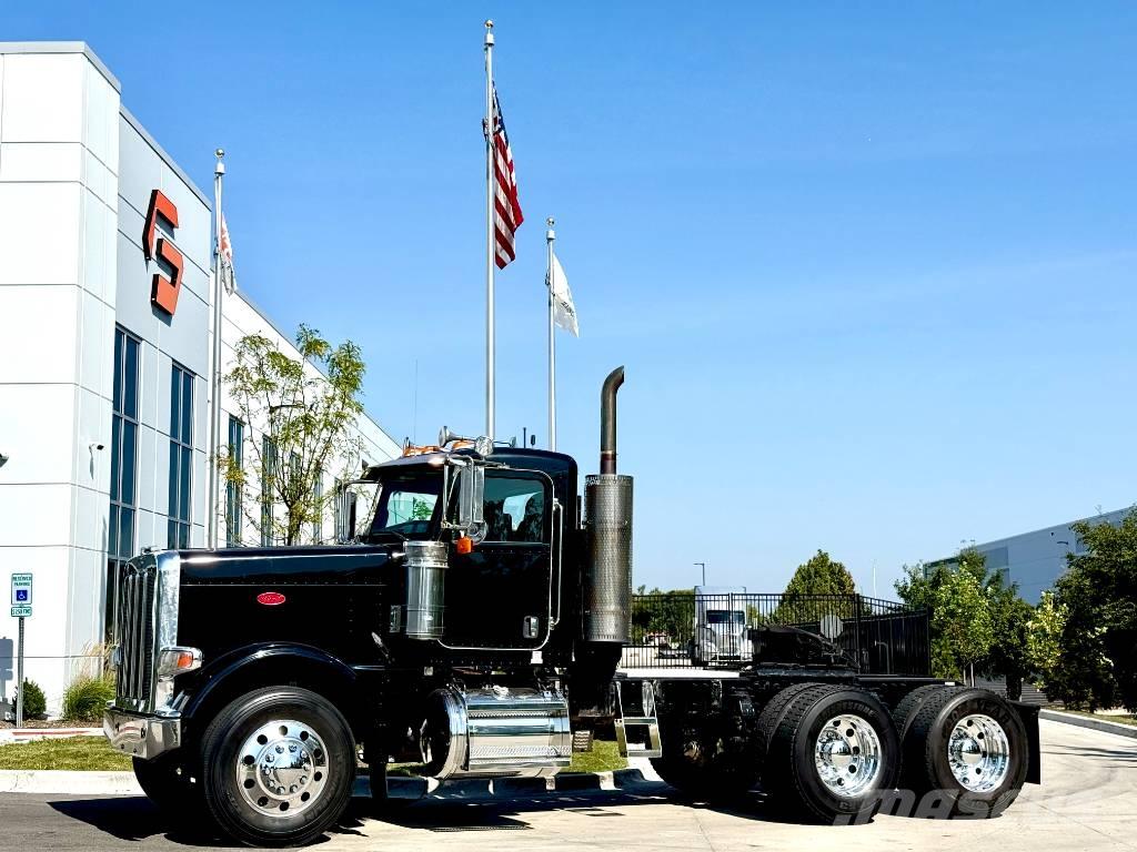 Peterbilt 388 Autotractoare