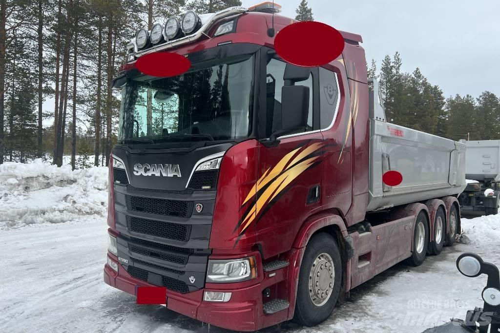 Scania R 590 Autobasculanta