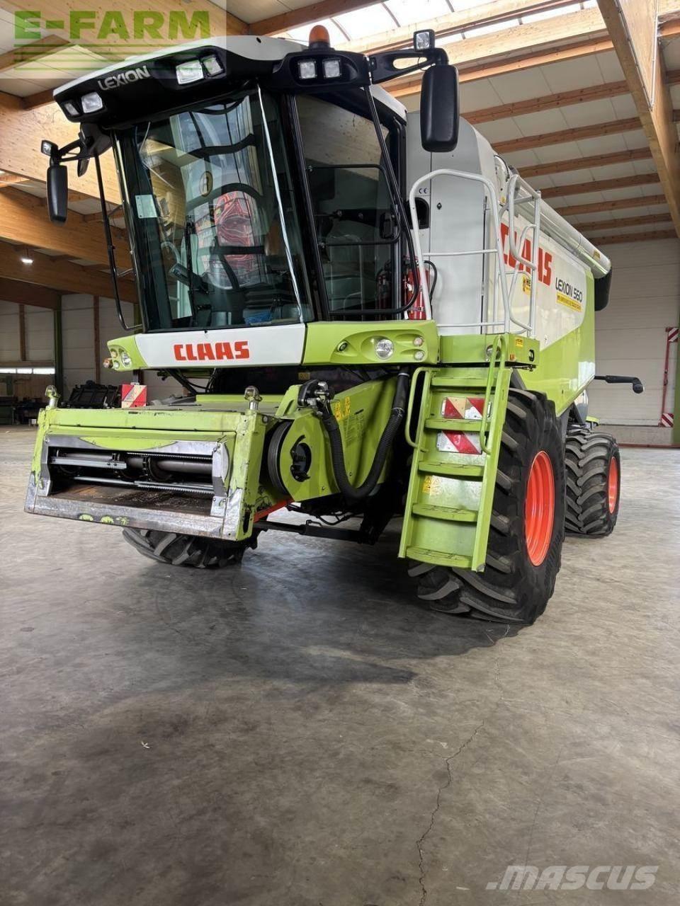 CLAAS lexion 560 Combine de secerat