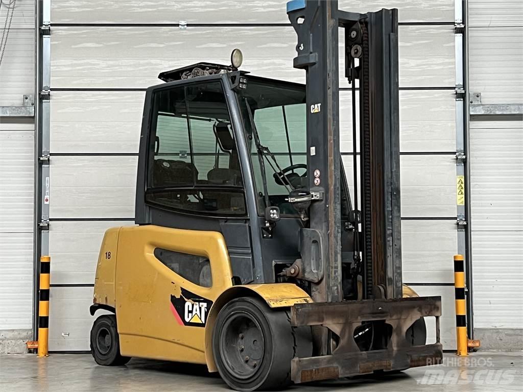 CAT erpillar EP40 Stivuitor electric