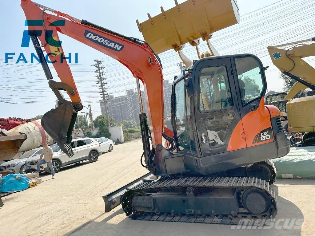 Doosan DX 60-9 C Excavatoare pe șenile
