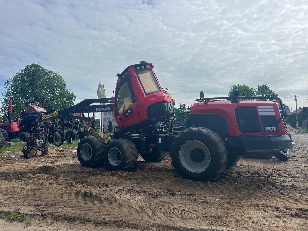Komatsu 901 Combine forestiere