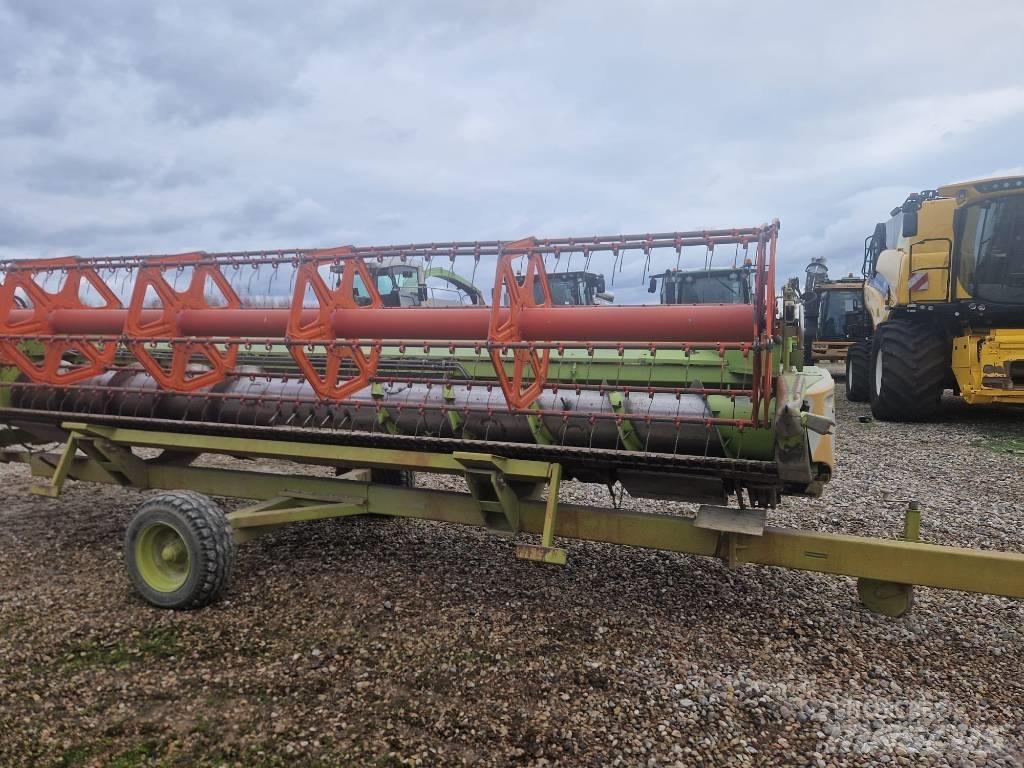 CLAAS Lexion 660 Combine de secerat
