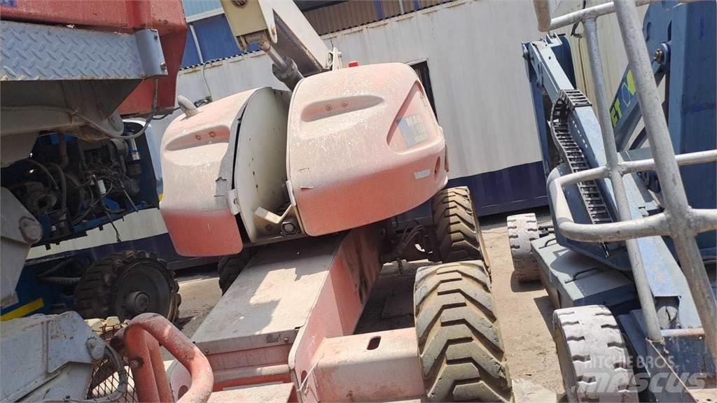 JLG 460SJ Nacele cu brat telescopic