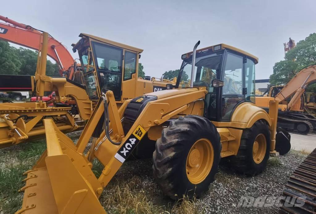 JCB 4 CX Buldoexcavatoare