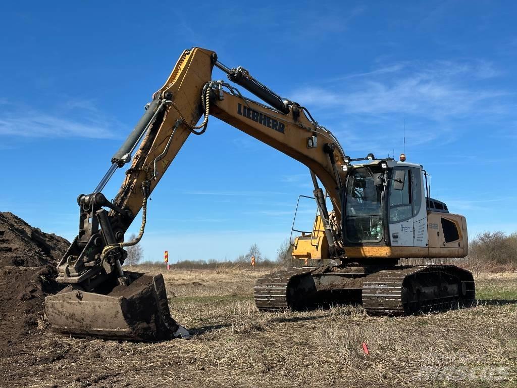 Liebherr R 922 Excavatoare pe șenile
