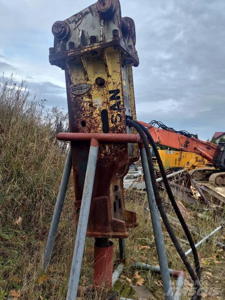 Soosan SB-121-TS-P Ciocane / Concasoare