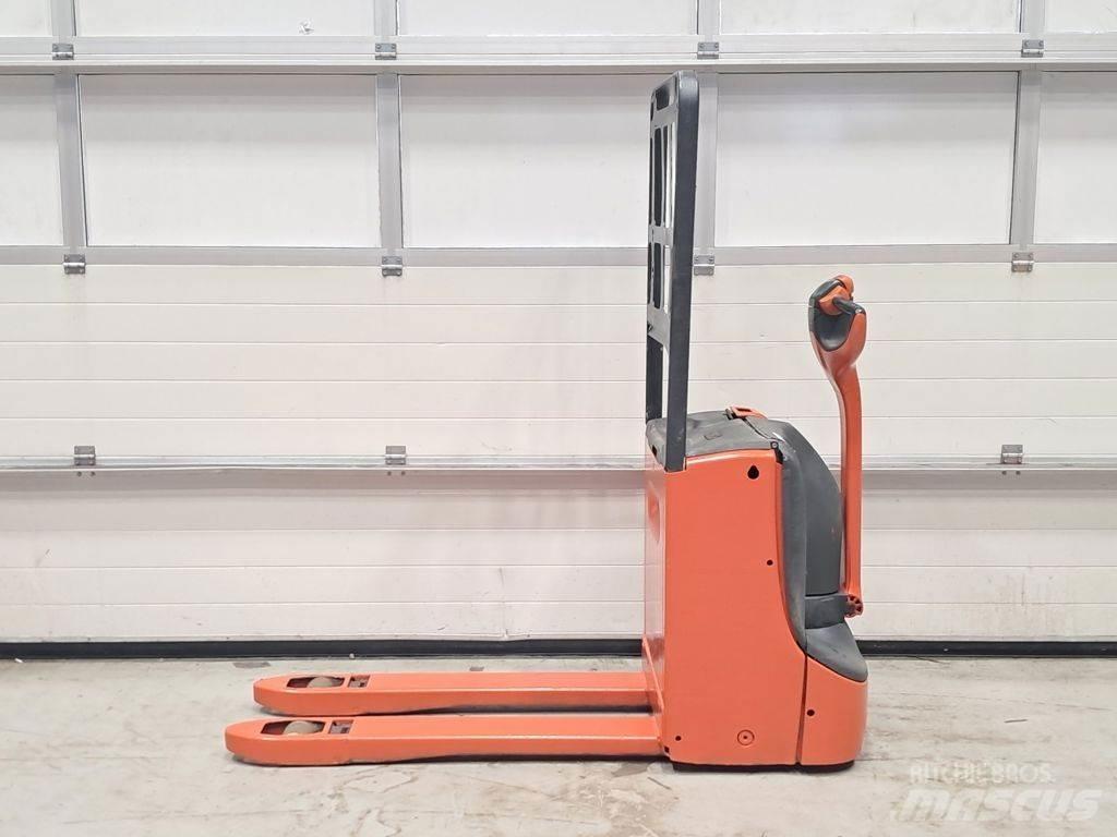 Linde T16 Transpaleta manuala