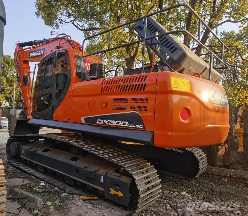 Doosan DX 300 LC Excavatoare pe șenile
