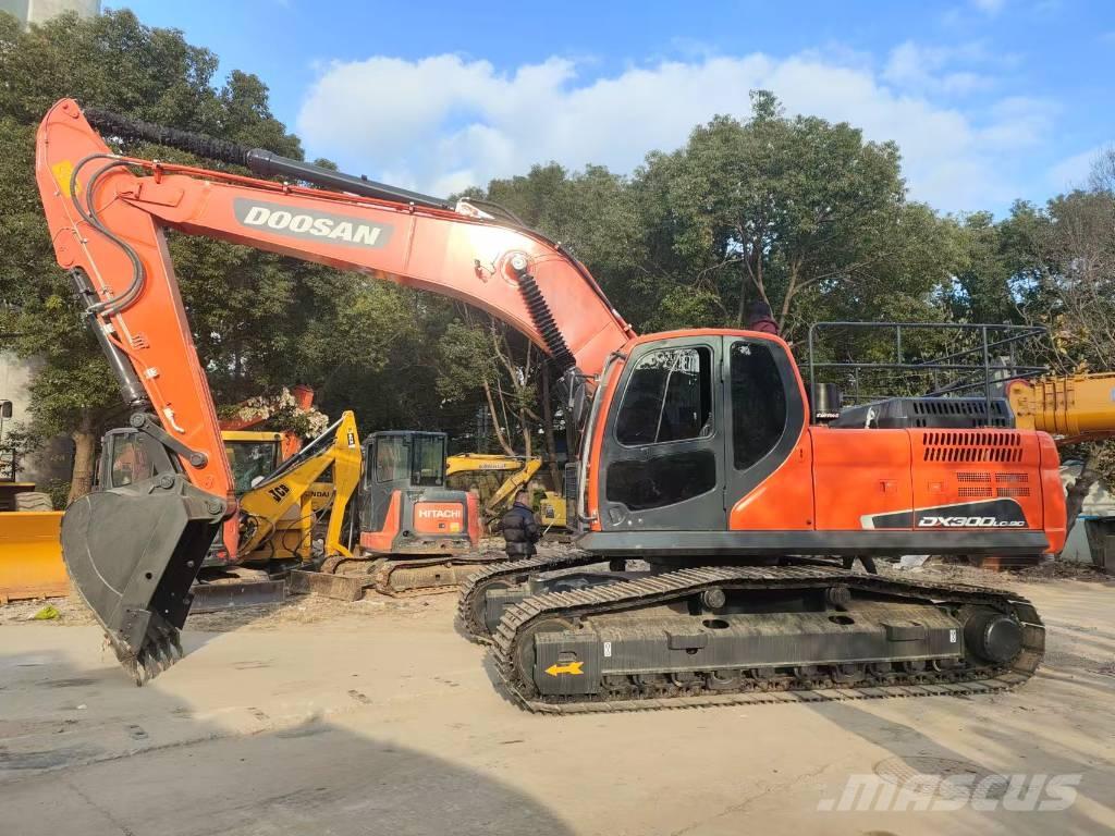 Doosan DX 300 LC Excavatoare pe șenile

