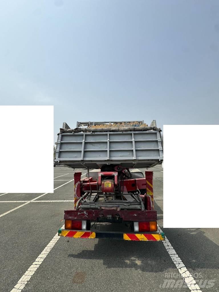 Horyong SKY280 Platforme aeriene montate pe camion