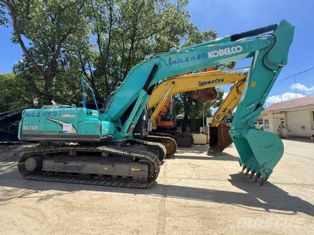 Kobelco SK200-8 Excavatoare pe șenile
