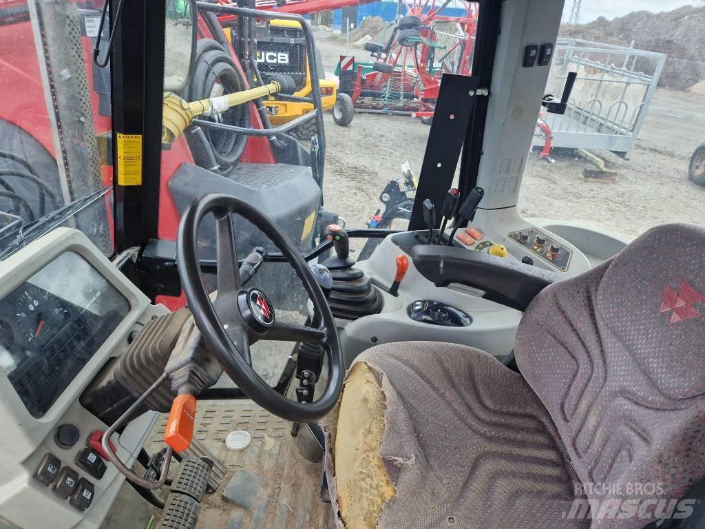 Massey Ferguson 5455 Tractoare