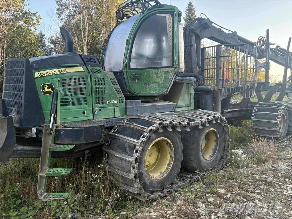 John Deere 1510 E Transportoare