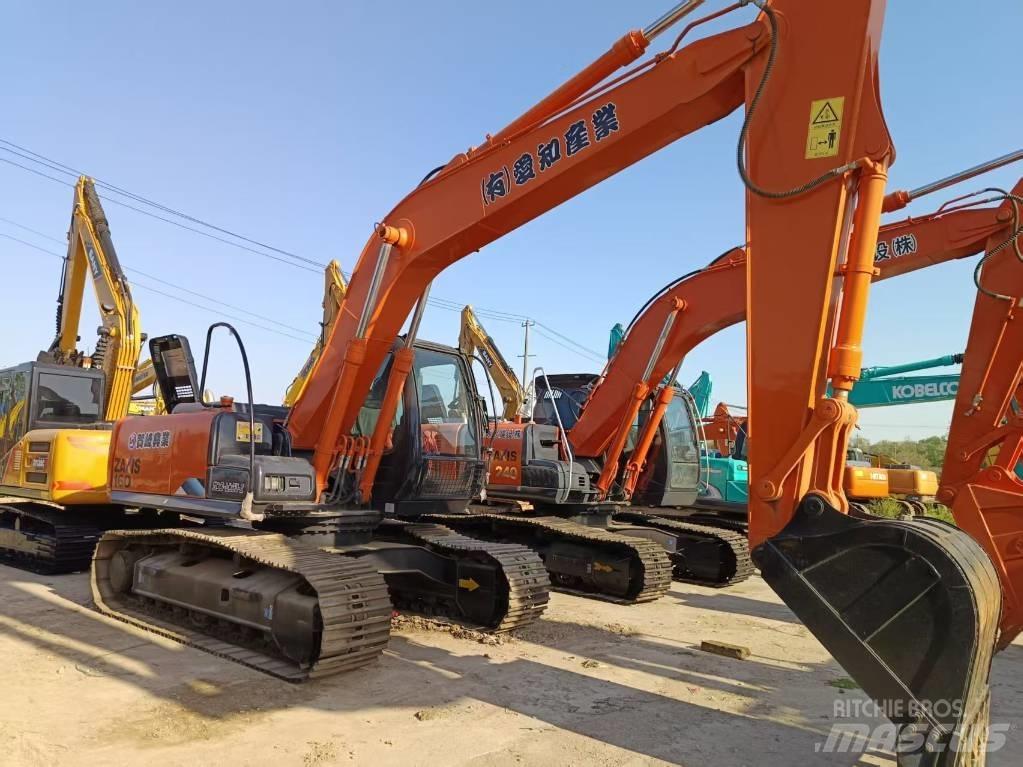 Hitachi ZX160 Excavatoare pe șenile
