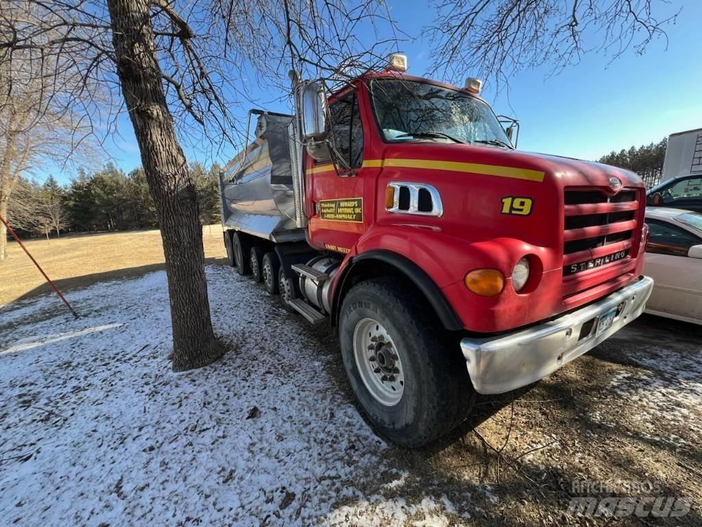 Sterling L 7500 Autobasculanta