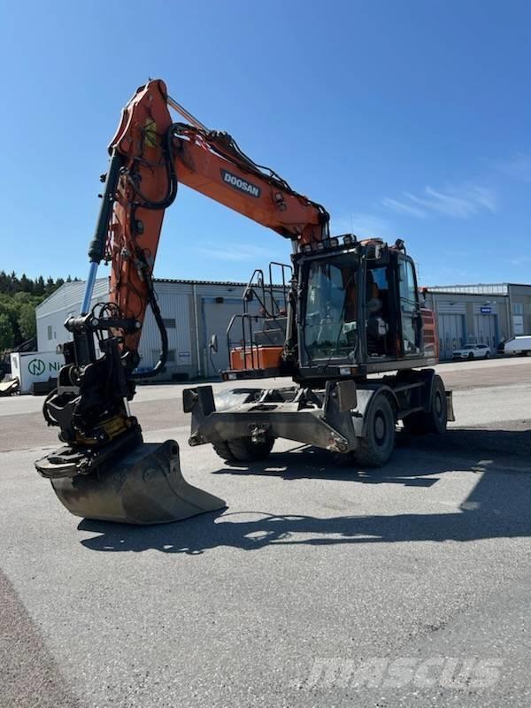Doosan DX 160 w-5 Excavatoare cu roti