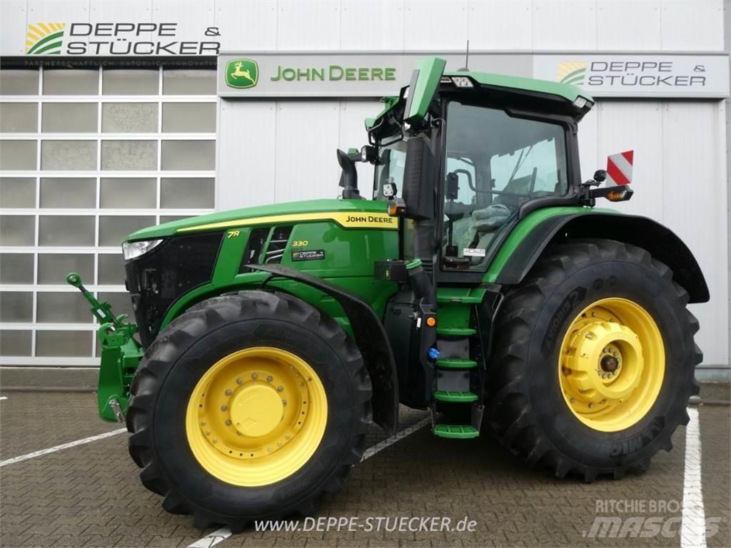 John Deere 7R 330 Tractoare
