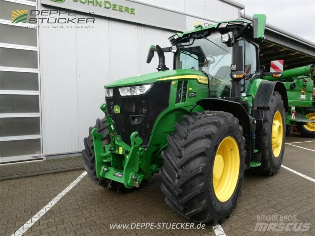 John Deere 7R 330 Tractoare