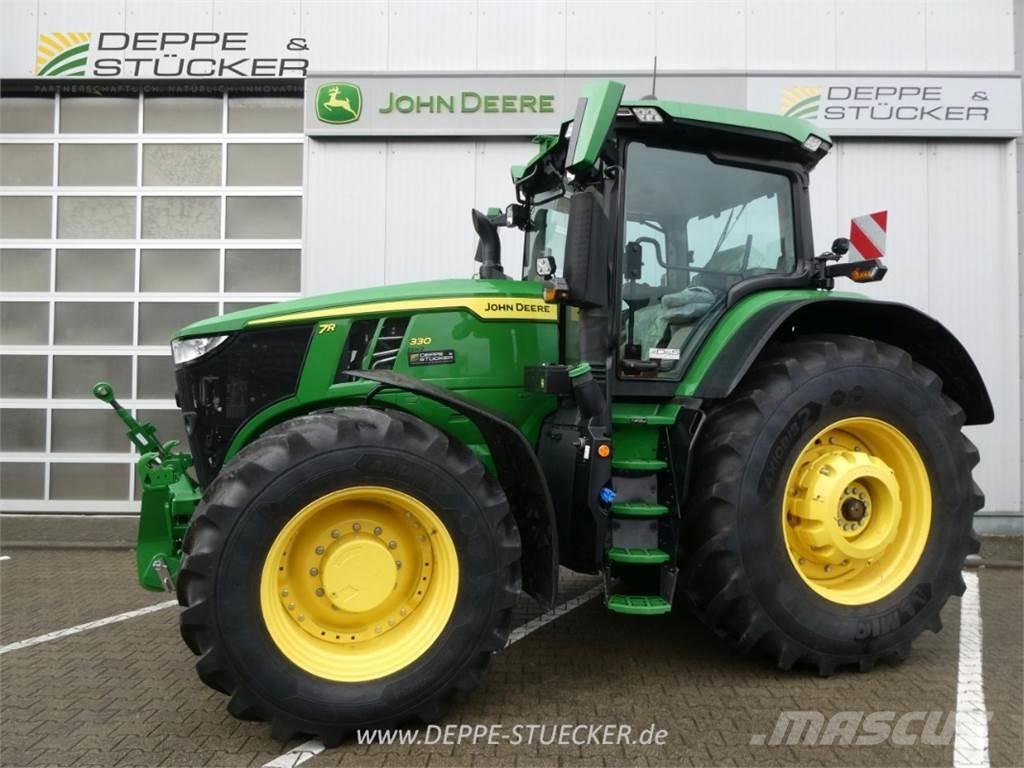 John Deere 7R 330 Tractoare