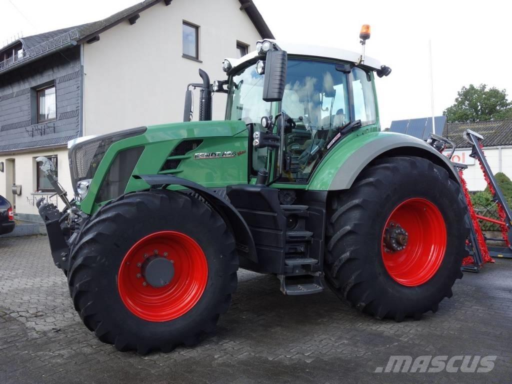 Fendt 826 Profi Plus Tractoare