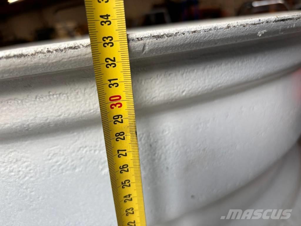 Velgen 551 Tractoare