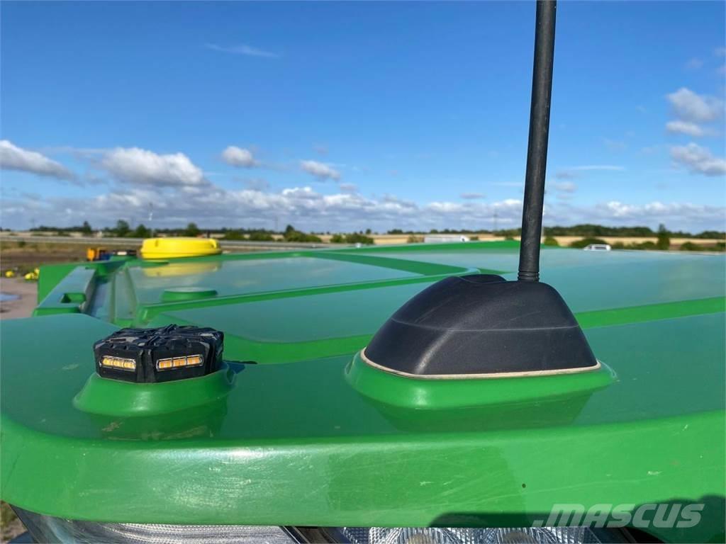 John Deere 7R 330 Tractoare