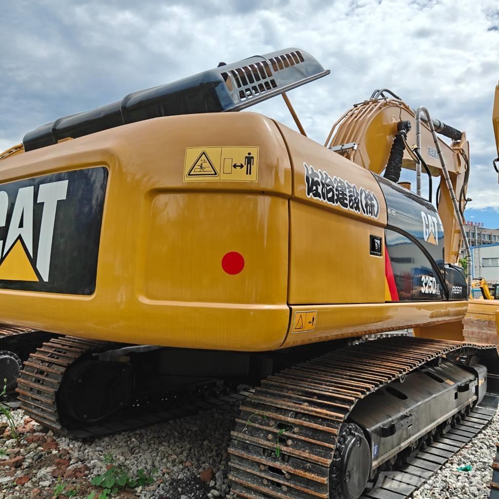 CAT 325D Excavatoare pe șenile
